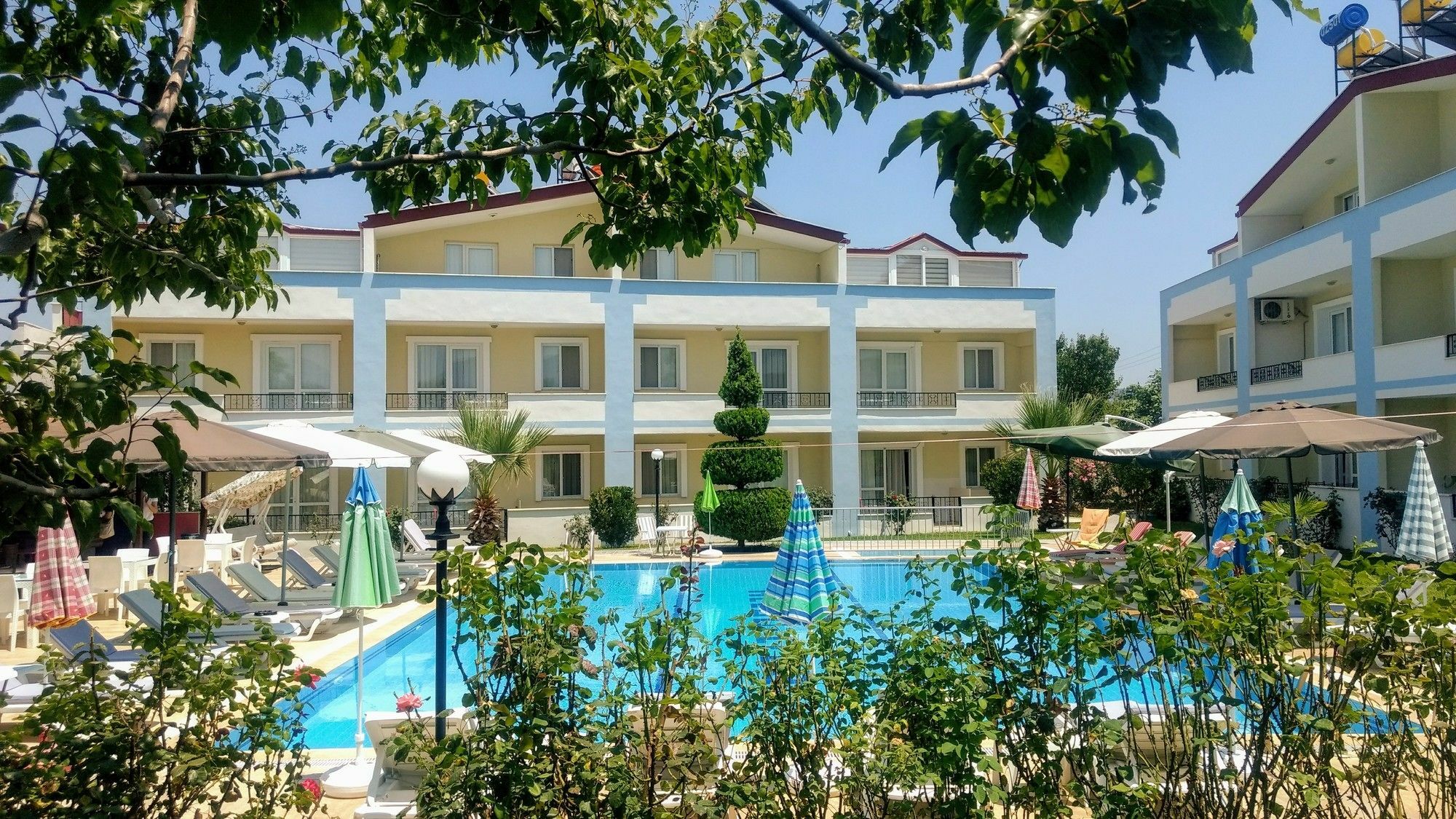 Melodi Club Apart Davutlar Exterior foto